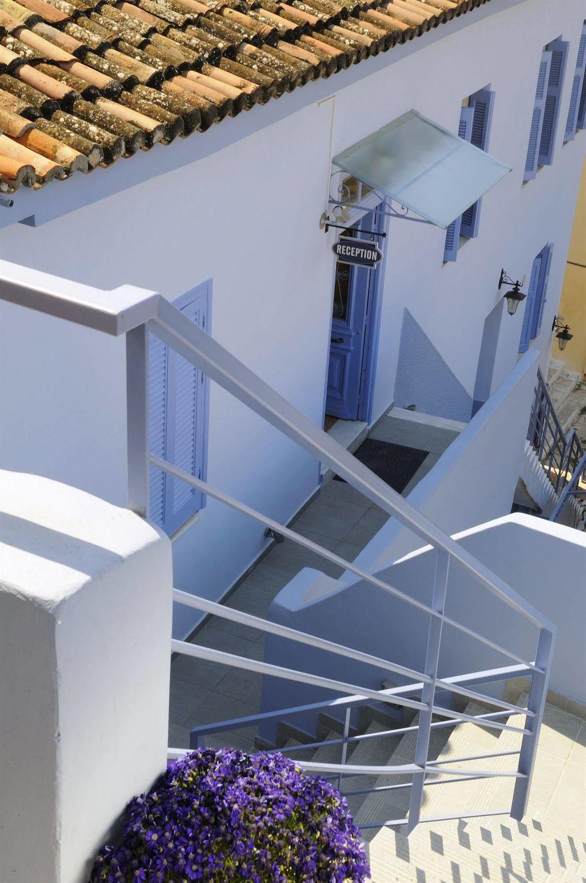 Chroma Design Hotel And Suites Nafplion Exteriör bild
